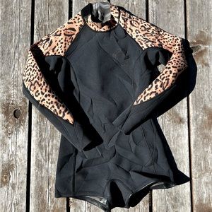 Billabong 2/2 Spring Fever shorty wetsuit